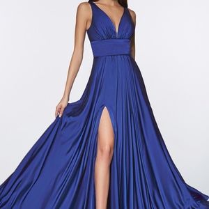 New Formal prom dress. Bridesmaid evening gown